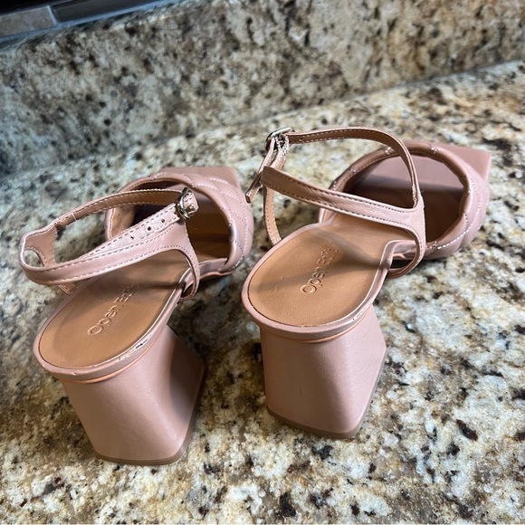 Nordstrom Open Edit Austyn Quilted Sandal, Size 7M - Picture 3 of 6